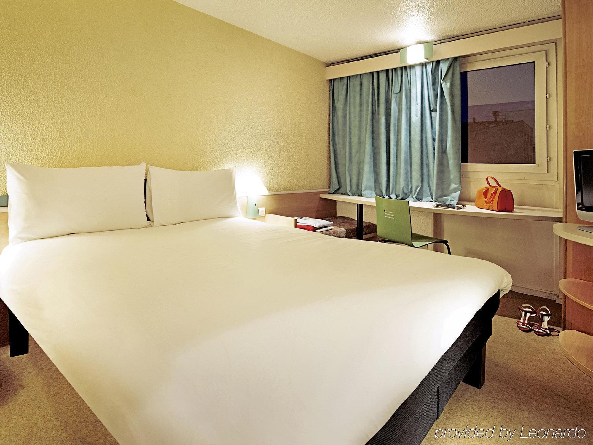 Ibis Lyon L'Isle D'Abeau Hotel Luaran gambar