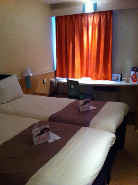 Ibis Lyon L'Isle D'Abeau Hotel Luaran gambar